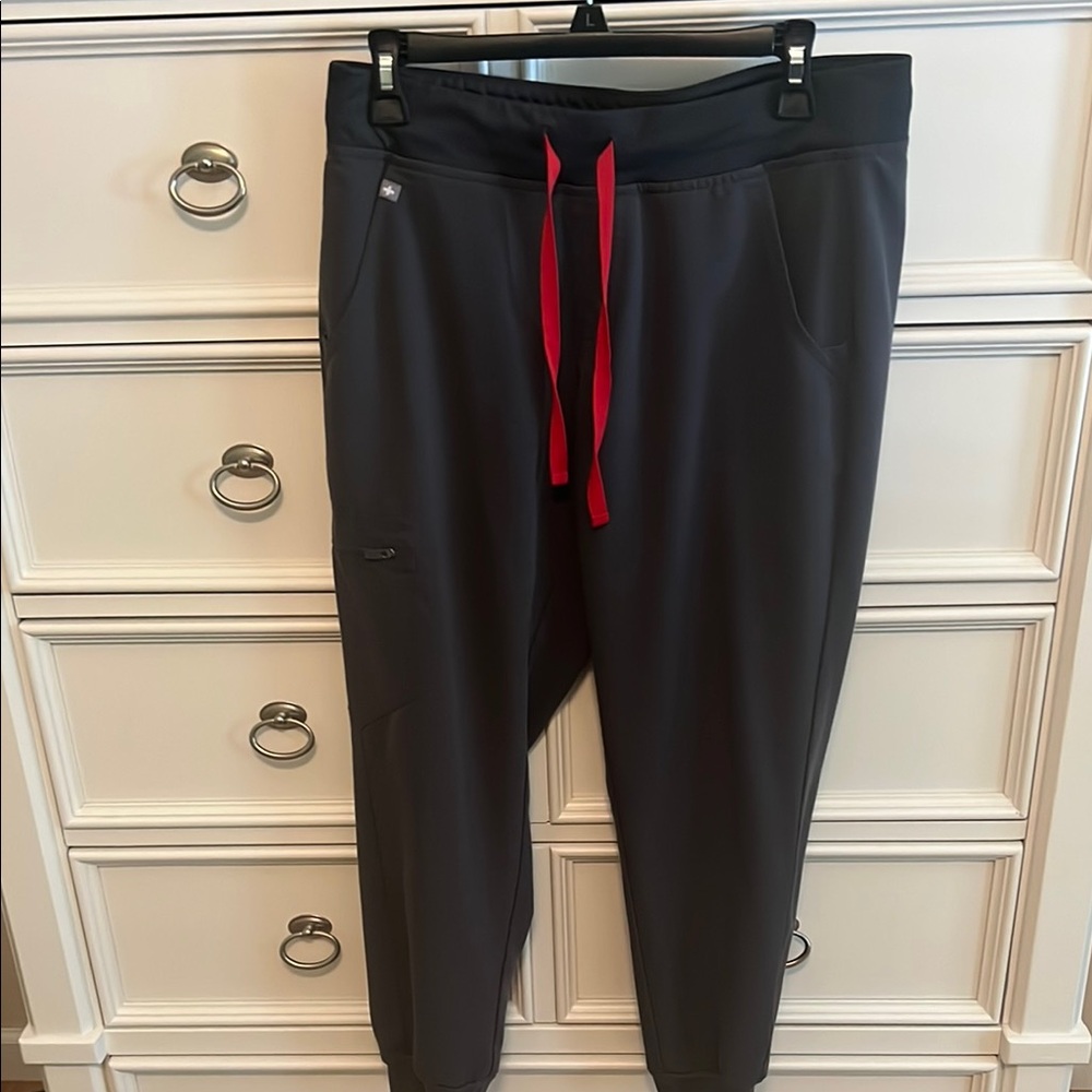 Figs charcoal Zamora jogger